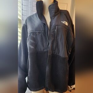 The North Face Men's Black Performance Jacket